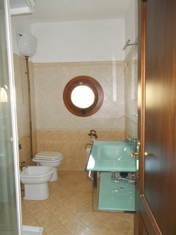 Casa Degli Ulivi Hotell Tivoli Rum bild