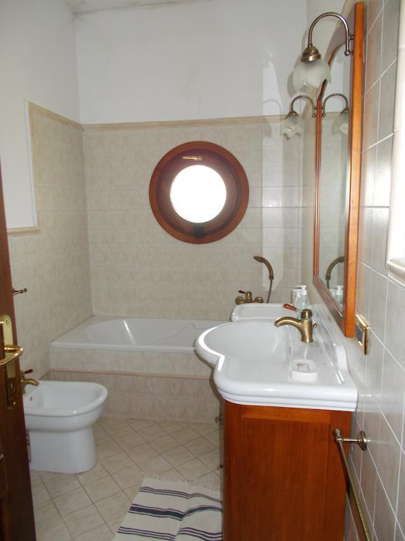 Casa Degli Ulivi Hotell Tivoli Rum bild